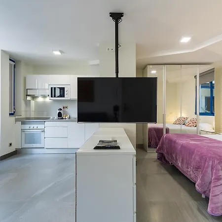 Garden 11 * ラスパルマス・デ・グランカナリア